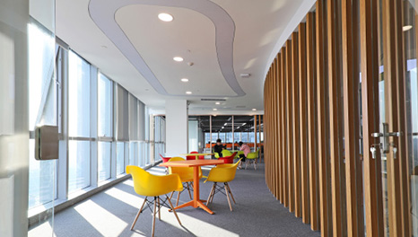 限界模糊-廣州中昱醫(yī)學辦公室裝修實景圖