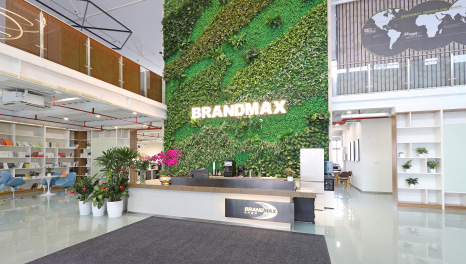 科技動(dòng)感-廣州電聲市場(chǎng)辦公空間設(shè)計(jì)裝修