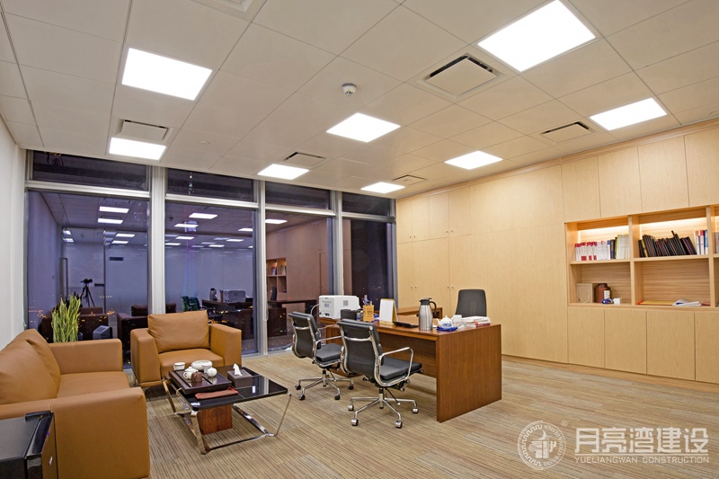 文盛資產(chǎn)辦公室裝修實(shí)景圖片