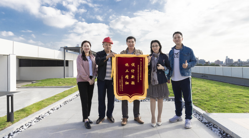 月亮灣裝飾榮譽(yù) 月亮灣裝飾榮譽(yù)